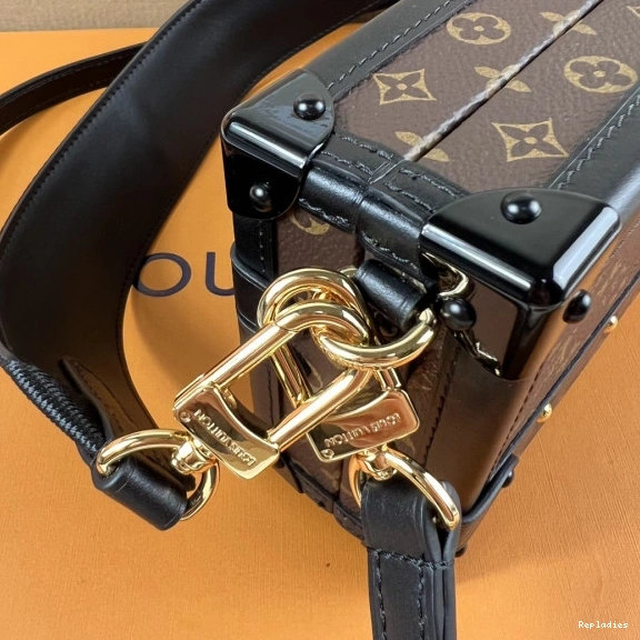 Fake Louis Bags LOUIS PETITE WEST MALLE EAST VUITTON 0812